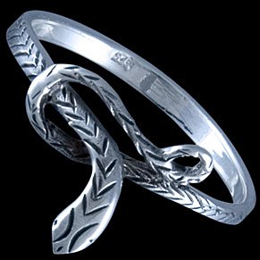 Prsten stříbrný, had