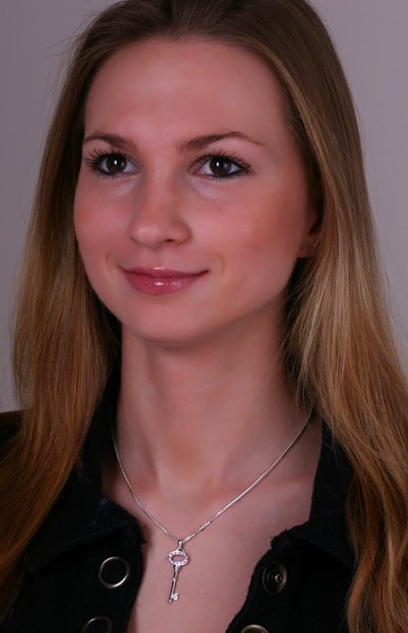 Přívěsek zlatý, diamanty, rubíny, klíč