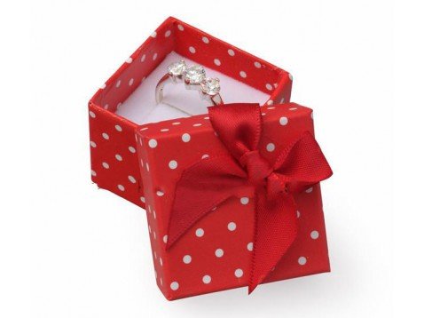 Tečkovaná dárková krabička na prsten - červená