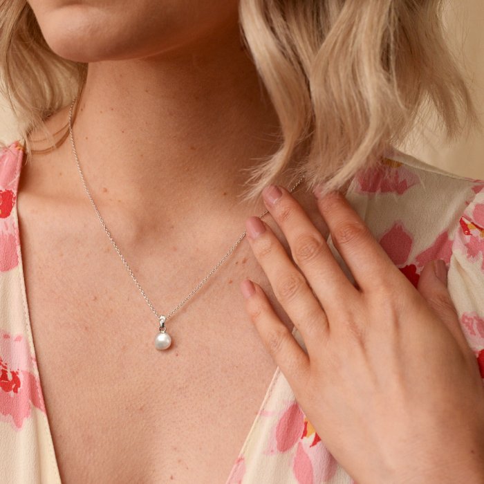 Stříbrný přívěsek Hot Diamonds Diamond Amulets DP895