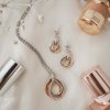 Stříbrný přívěsek Hot Diamonds Trio Teardrop RG DP780